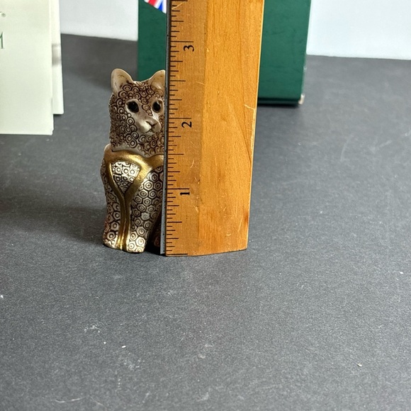 Harmony Kingdom Tapestry Series "Sateen"  Limited Ed 1195/1500 w/Swarovski  Eyes - Picture 9 of 10